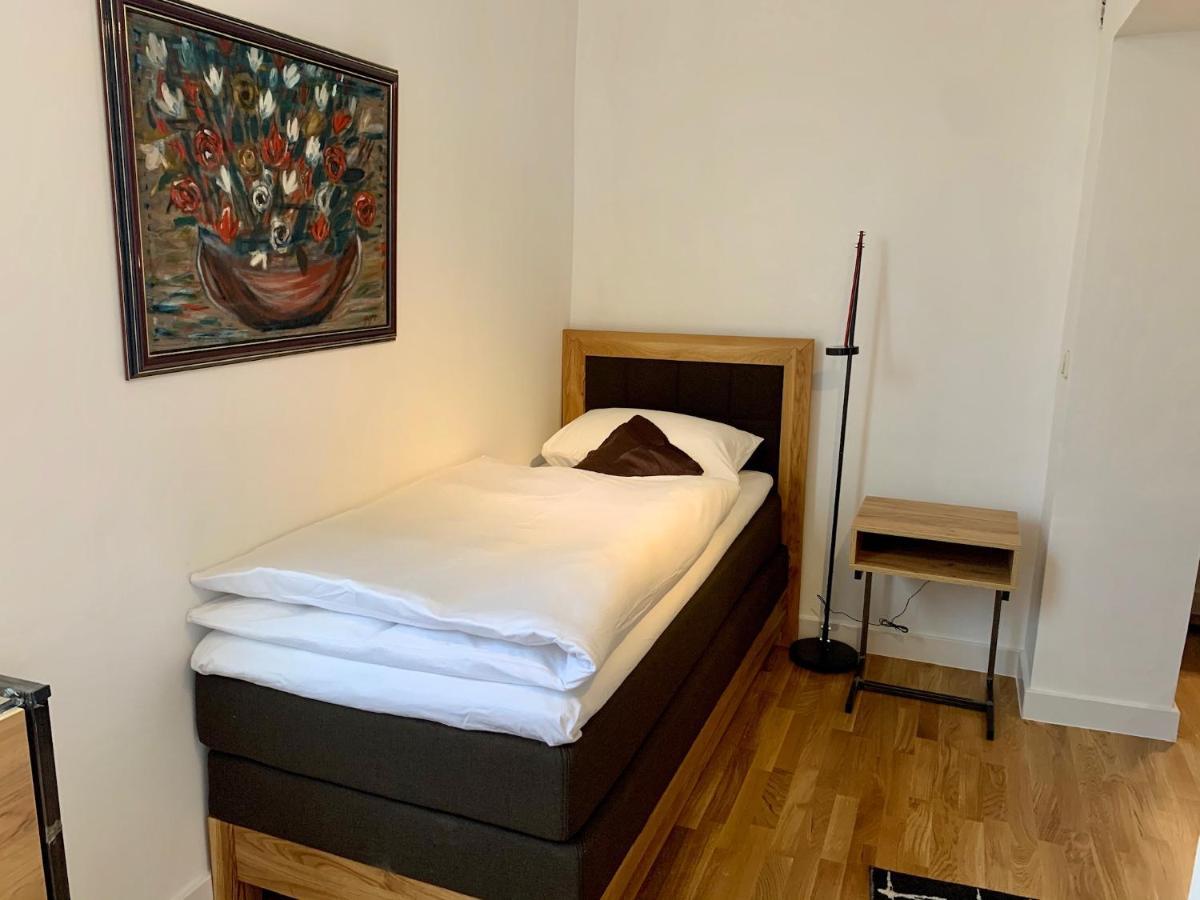 Motel Kiwi Grude Екстер'єр фото
