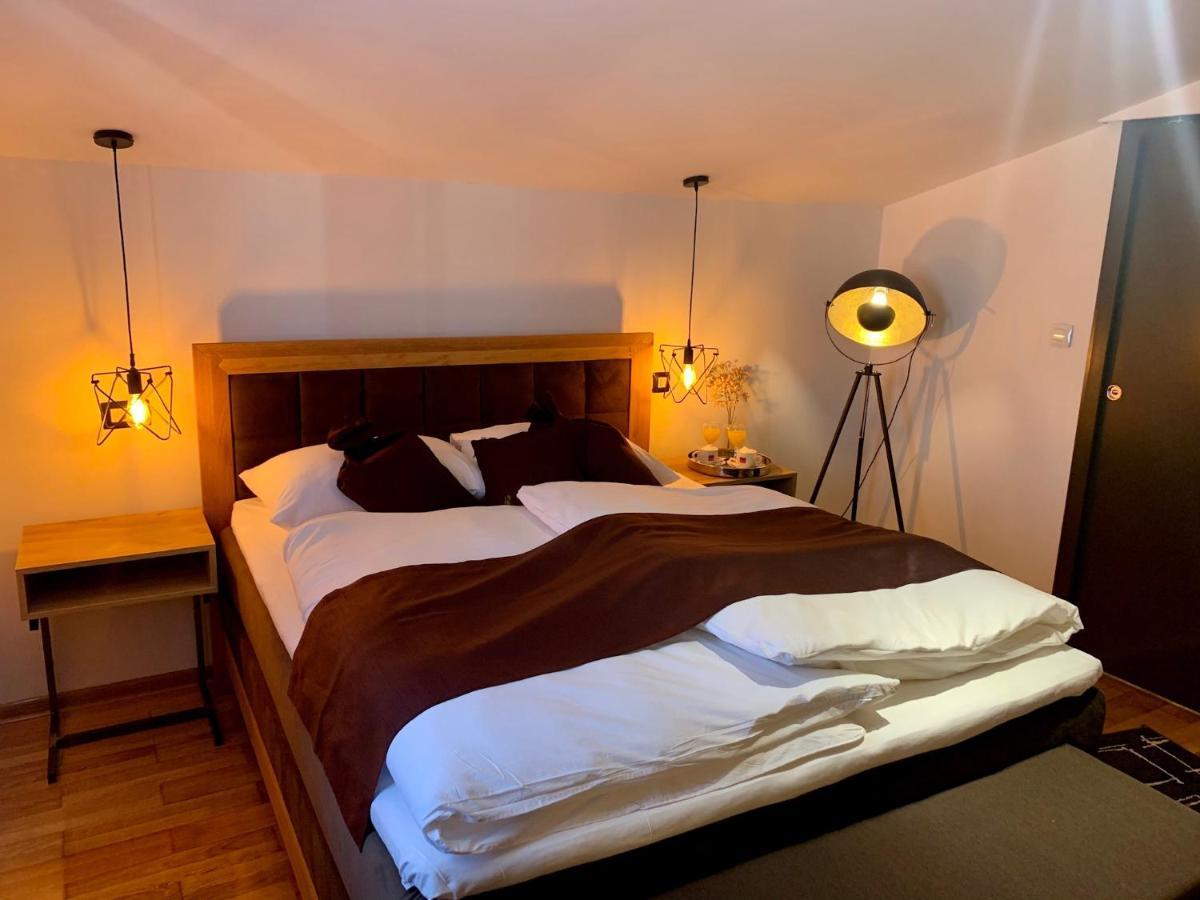 Motel Kiwi Grude Екстер'єр фото